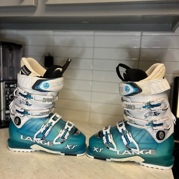 LANGE 90XT SPORT SKI WOMEN BOOTS 276MM- 235 - Picture 2 of 6